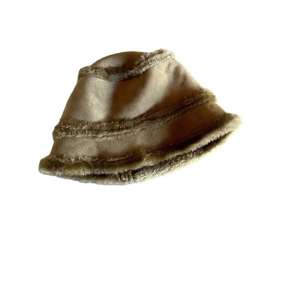 Bucket Hat Tan Faux Suede Fur Trim Youth Size 4-7‎ Winter Cozy RN17730